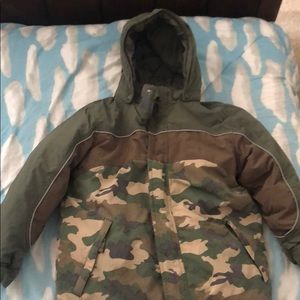 Boy’s Army green hooded coat with removable lining